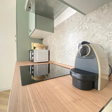 House By Naty Brescia