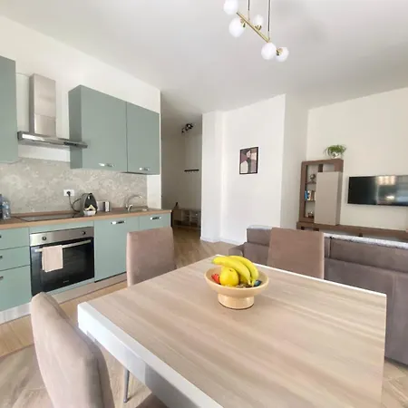 شقة House By Naty بريشا