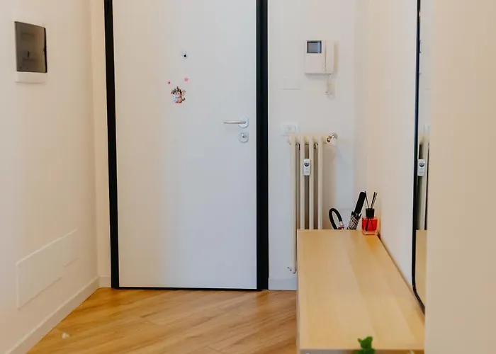 House By Naty Апартаменты Брешия