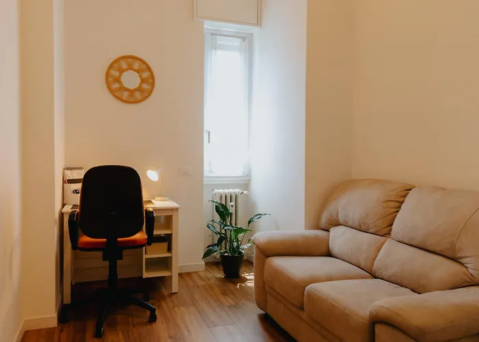 Apartment House By Naty *