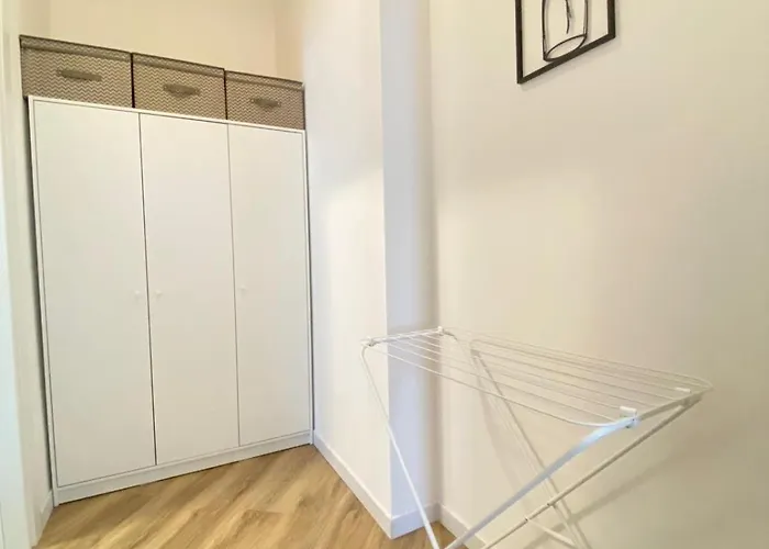 Apartment House By Naty *